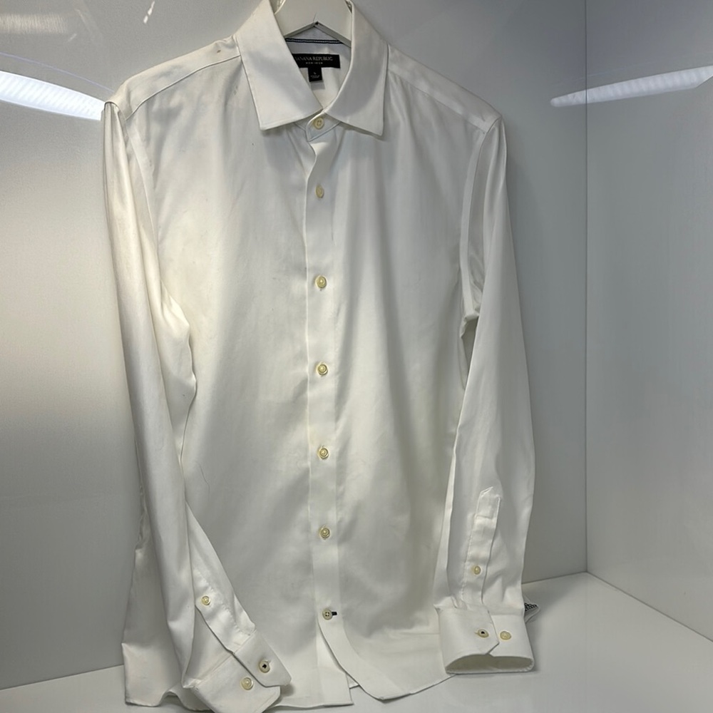 Banana Republic Classic White Dress Shirt